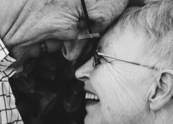 How to Care of an Elderly Family Member