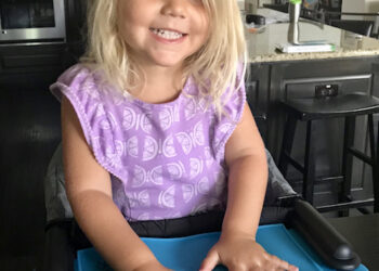 Guzzie+Guss: The Perch Hanging Highchair Review