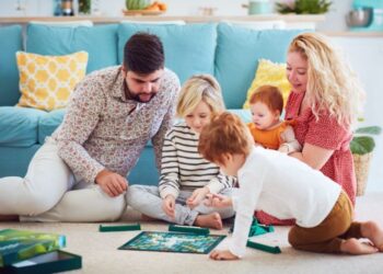 Ways to Keep Your Toddler Entertained During Quarantine