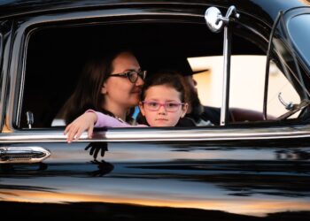 how to choose a family car