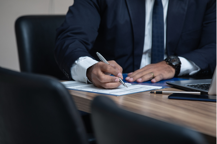 reasons to hire a lawyer
