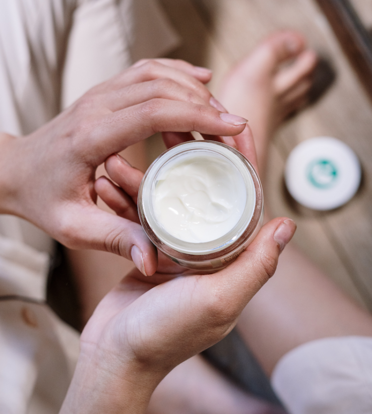 how to choose best sports cream